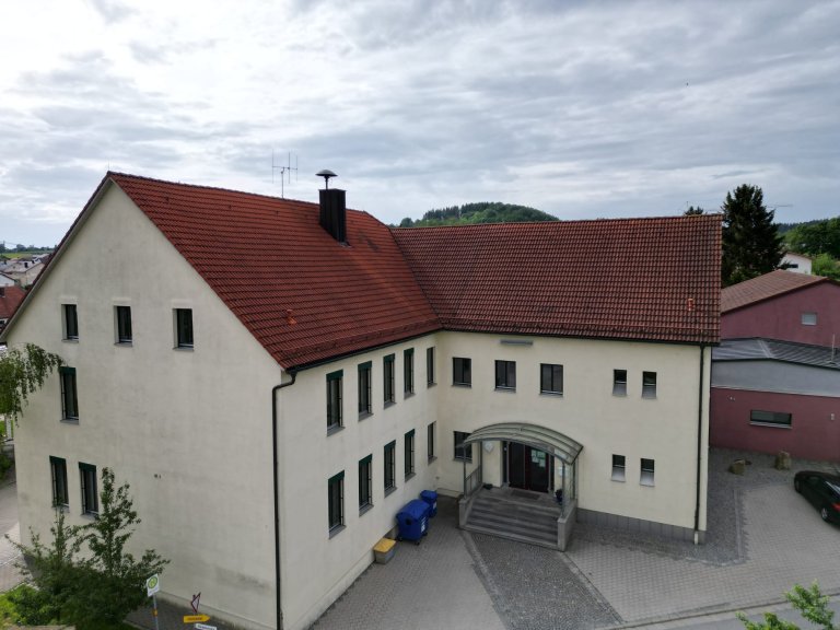 Grossansicht in neuem Fenster: Grundschule Roßbach